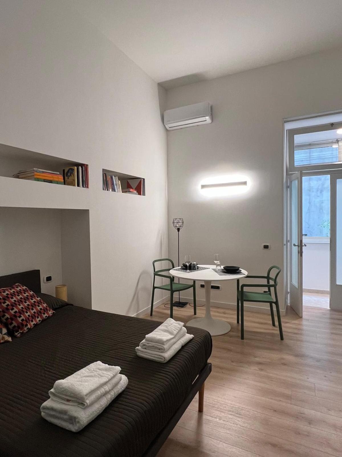 Martuccihouse * Naples